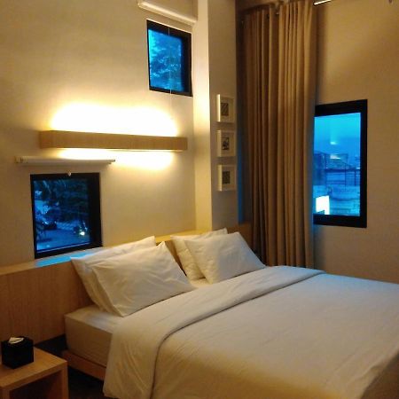 Arjuna Hotel Batu City Екстериор снимка