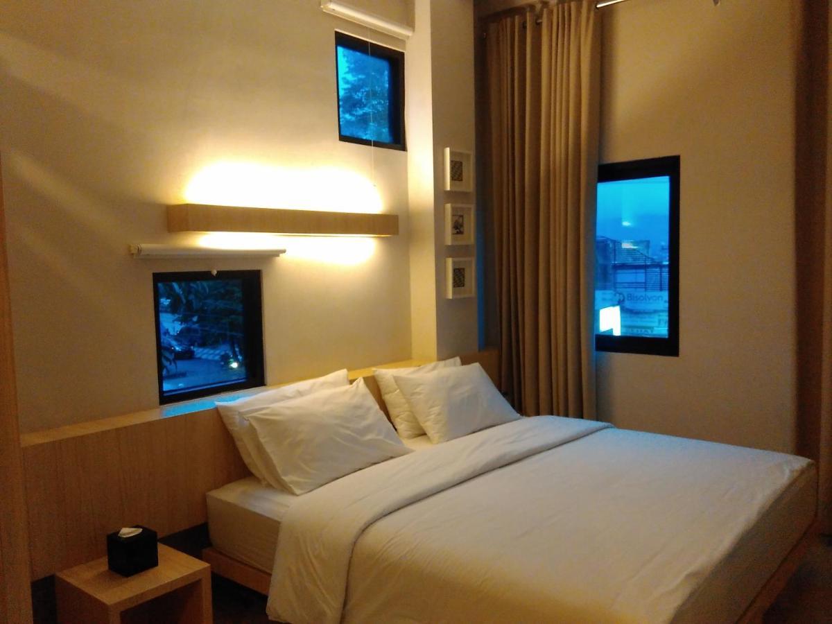 Arjuna Hotel Batu City Екстериор снимка